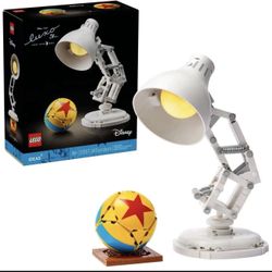 Lego Disney Pixar Luxo Jr Lamp Build Kit