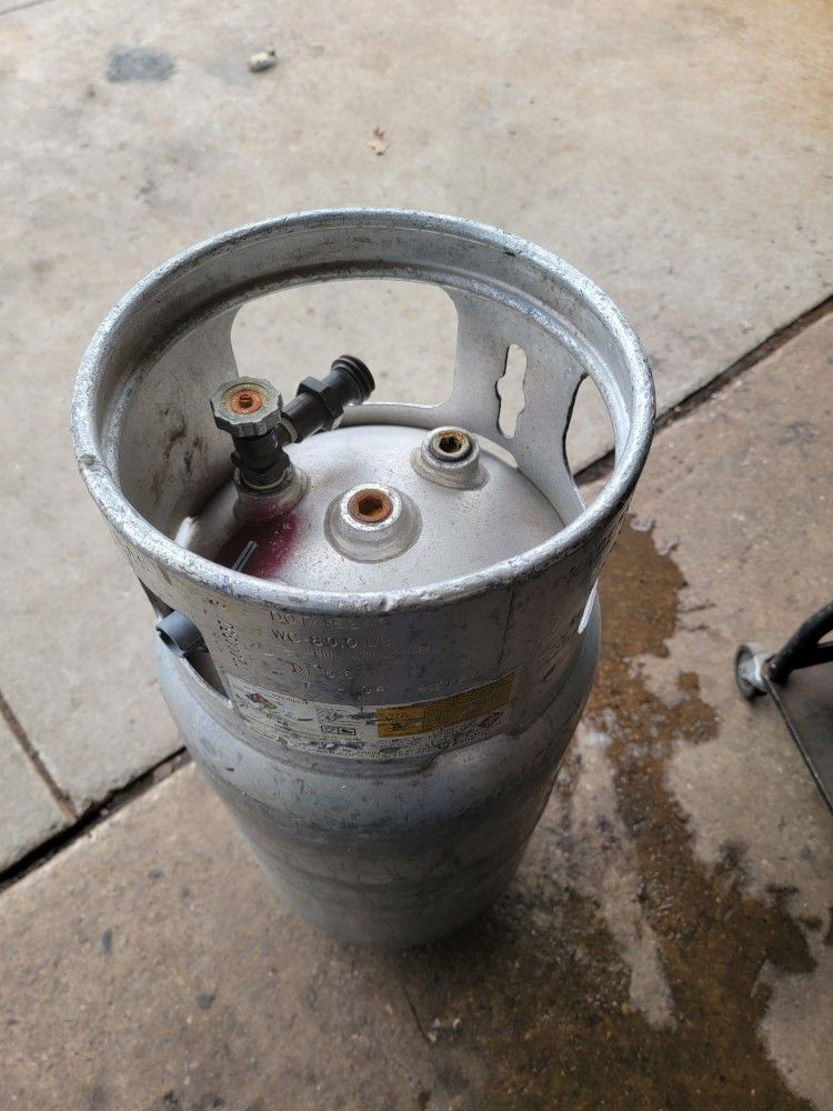 Forklift Propane Tank