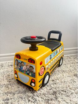 Cocomelon School Bus