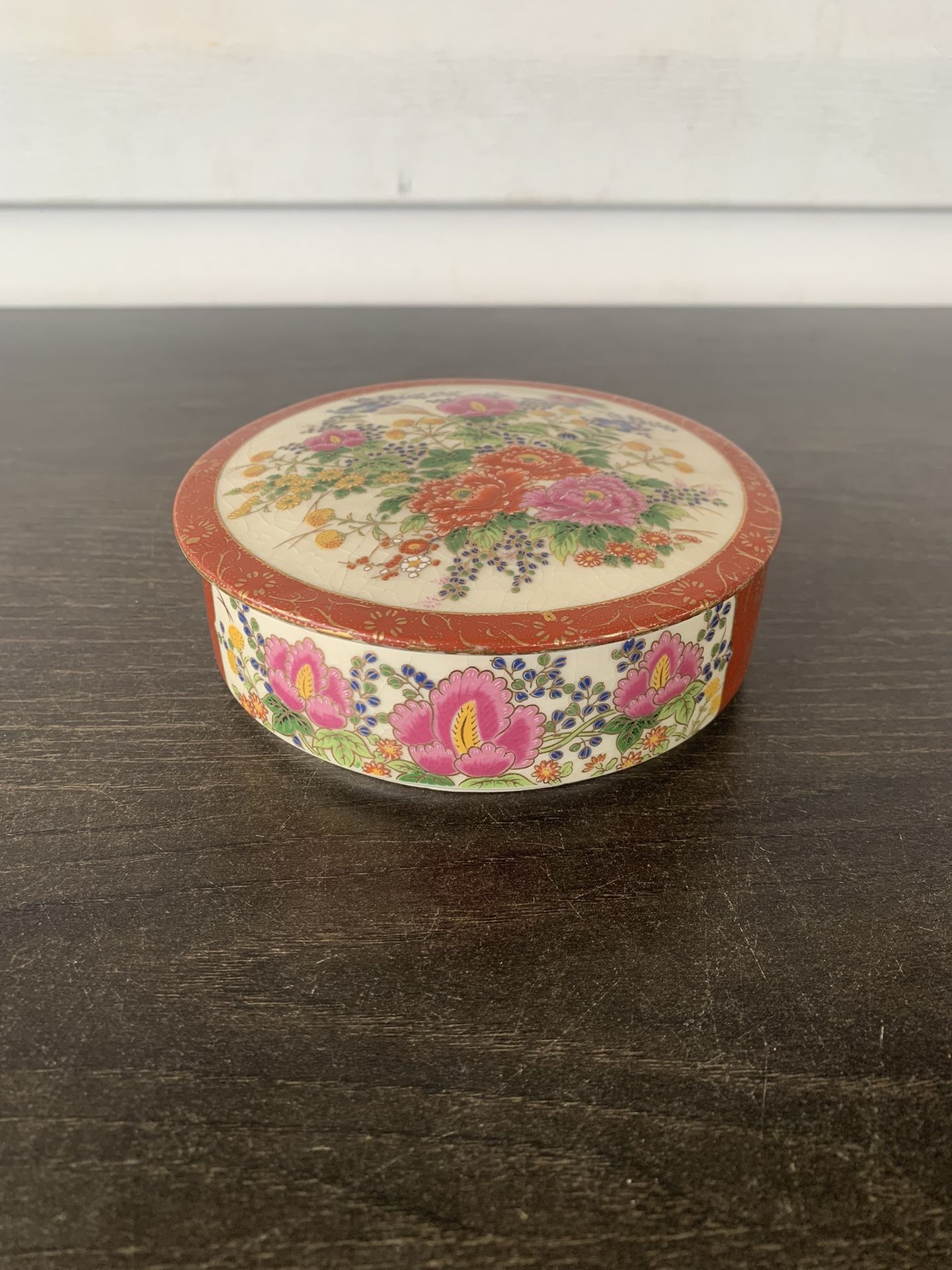Oriental Japanese Satsuma Porcelain Trinklet