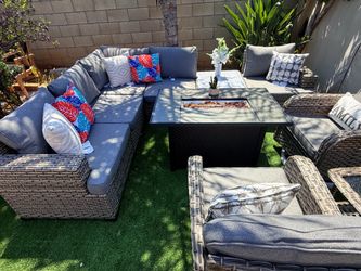 Patio Furniture set outdoor new in the box