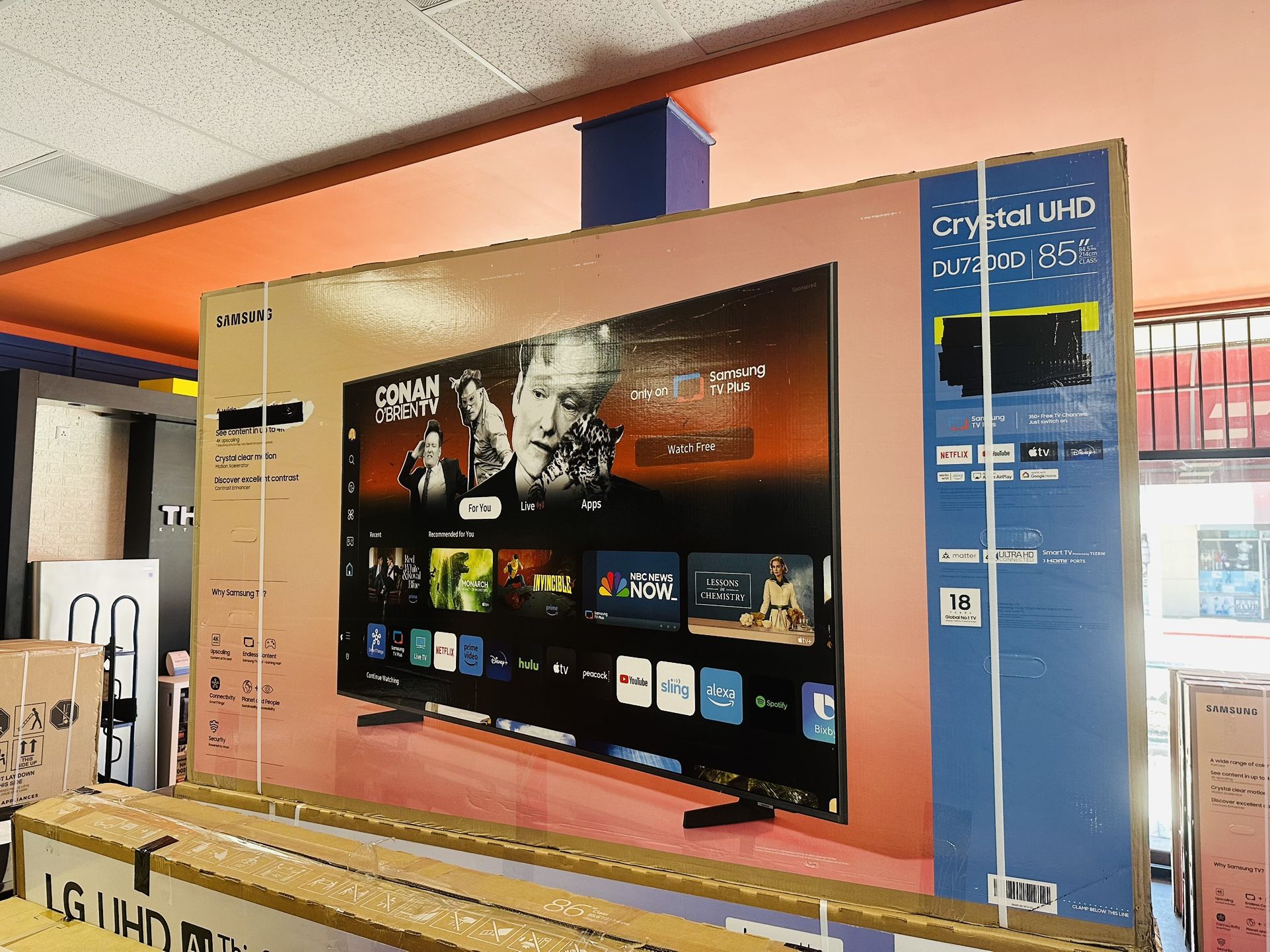 85” Samsung Crystal DU7200 4K UHD Smart Tv