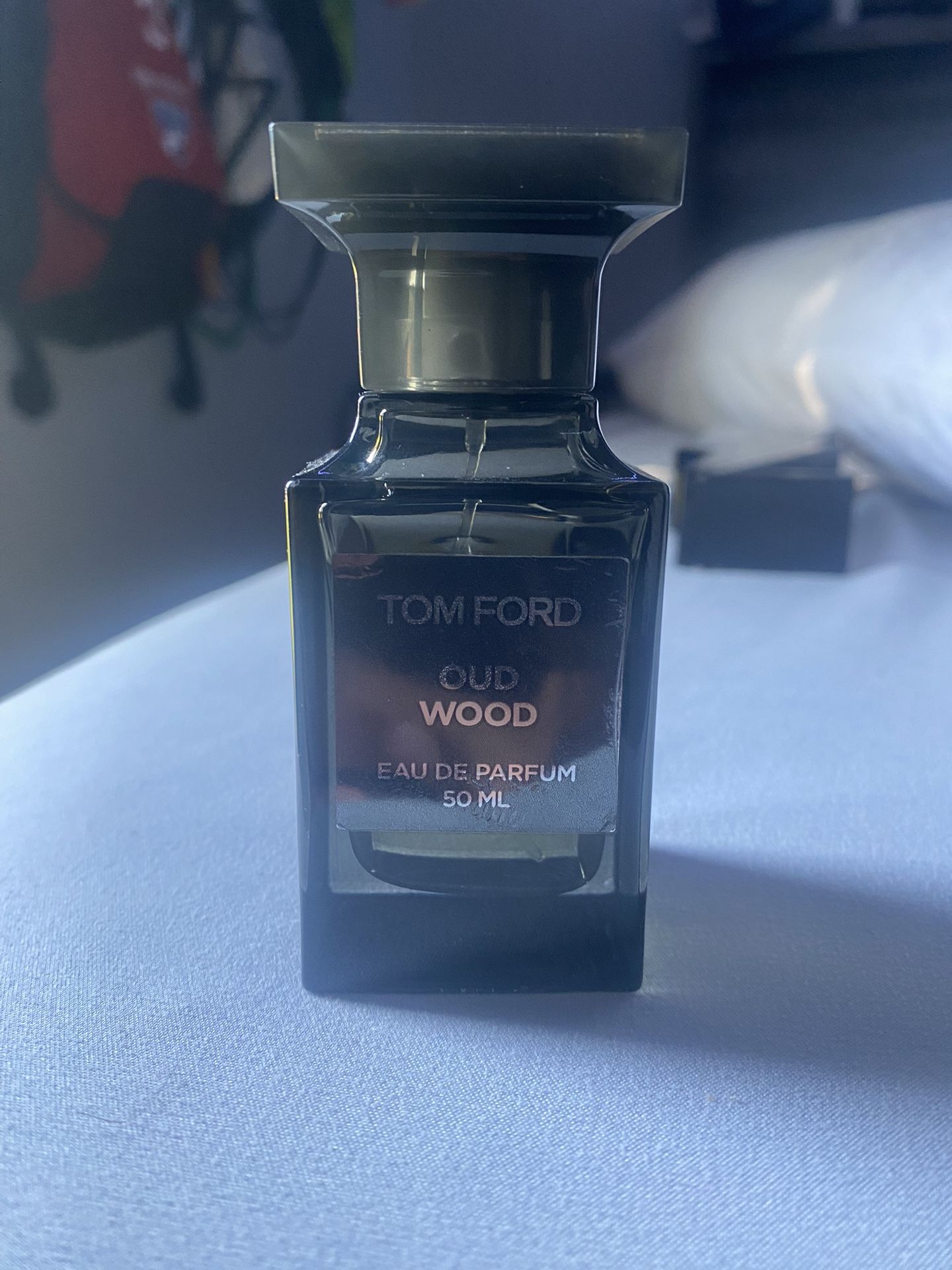1.7 Tom Ford Oud Wood