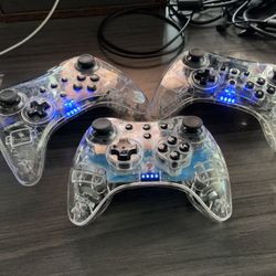 Wireless controllers for Nintendo Wii U. Works like Wii U Pro but glows :)