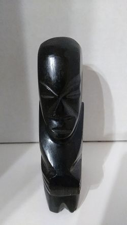 Statue