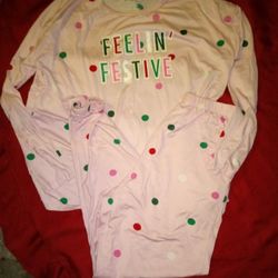 Womens Cozy Holiday Pajamas
