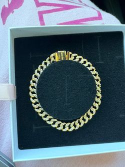 Pandora bracelet
