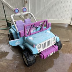 Power Wheels Disney Frozen Jeep Wrangler 12 V Ride On for Sale in Ewa Beach HI OfferUp