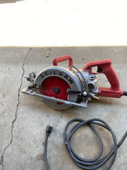 Skilsaw semi nuevo trabaja muy bien
