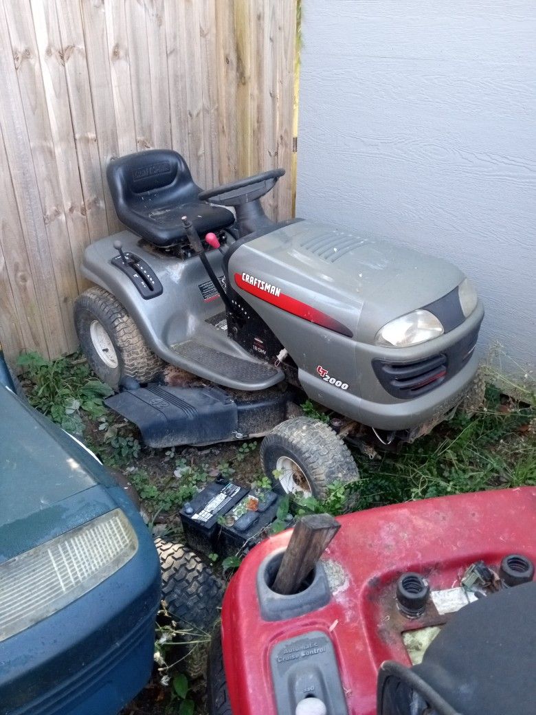 Lawn Tractor 