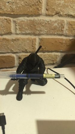 Pen holder