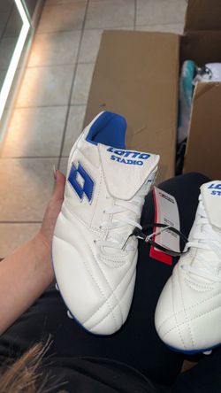 Lotto cleats