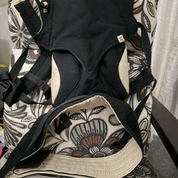 Ergobaby 360 All-Positions Baby Carrier - Black & Camel