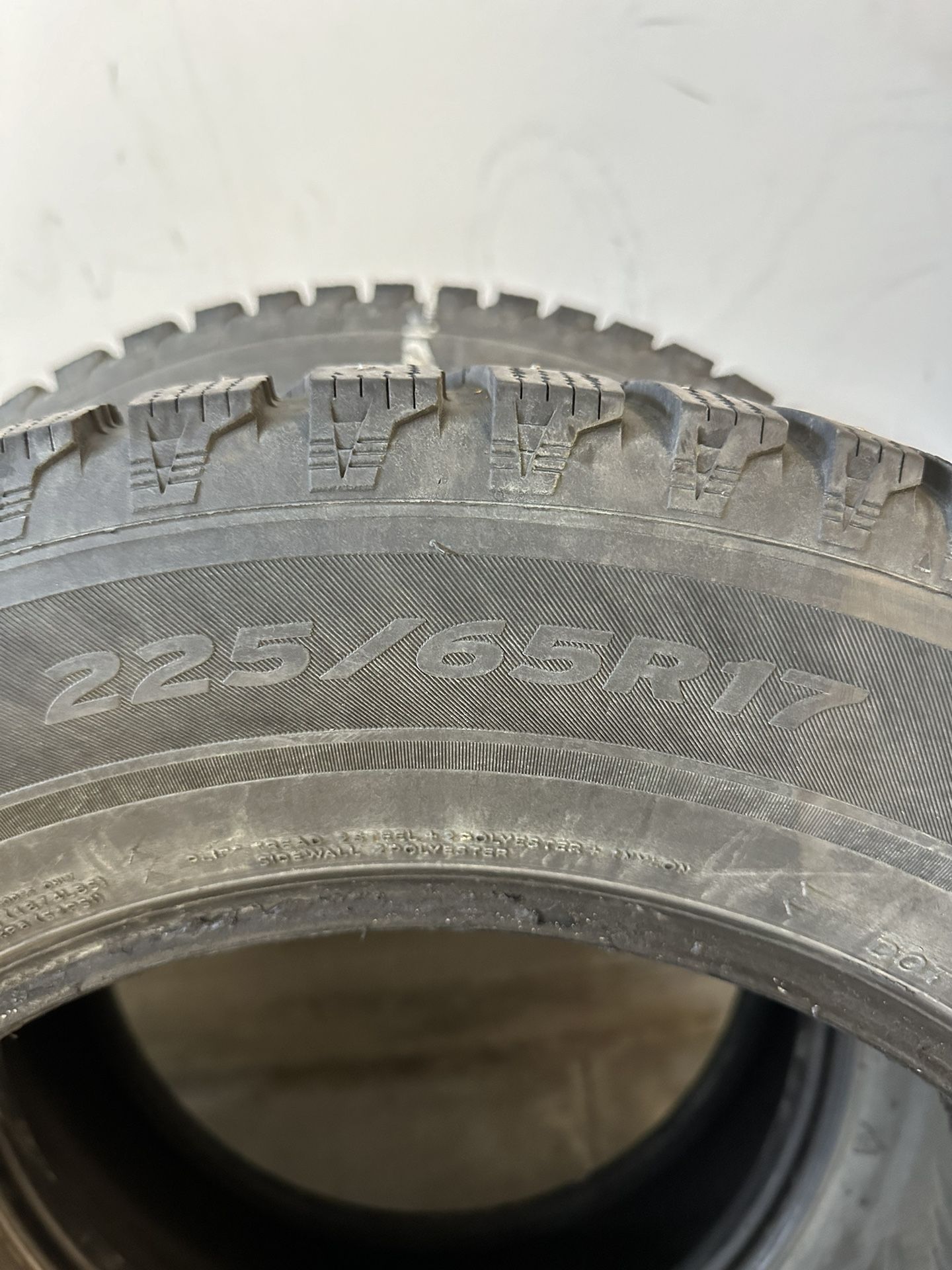 Laufenn Studded Tires