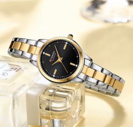 CURREN Women's Watches Fashion Original Quartz Wrist Watch for Ladies