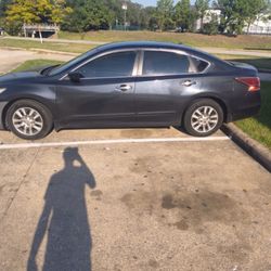 Nissan Altima 2015