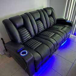 Power Reclining Sofa w/ LED, USB, Cupholders – Like New
