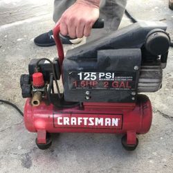 Air compressor Craftsman 125 psi 1.5 HP 2 GAL