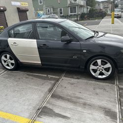2004 Mazda 3