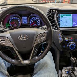 2013 Hyundai Santa Fe V6 3 Row