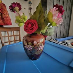 Flower vase