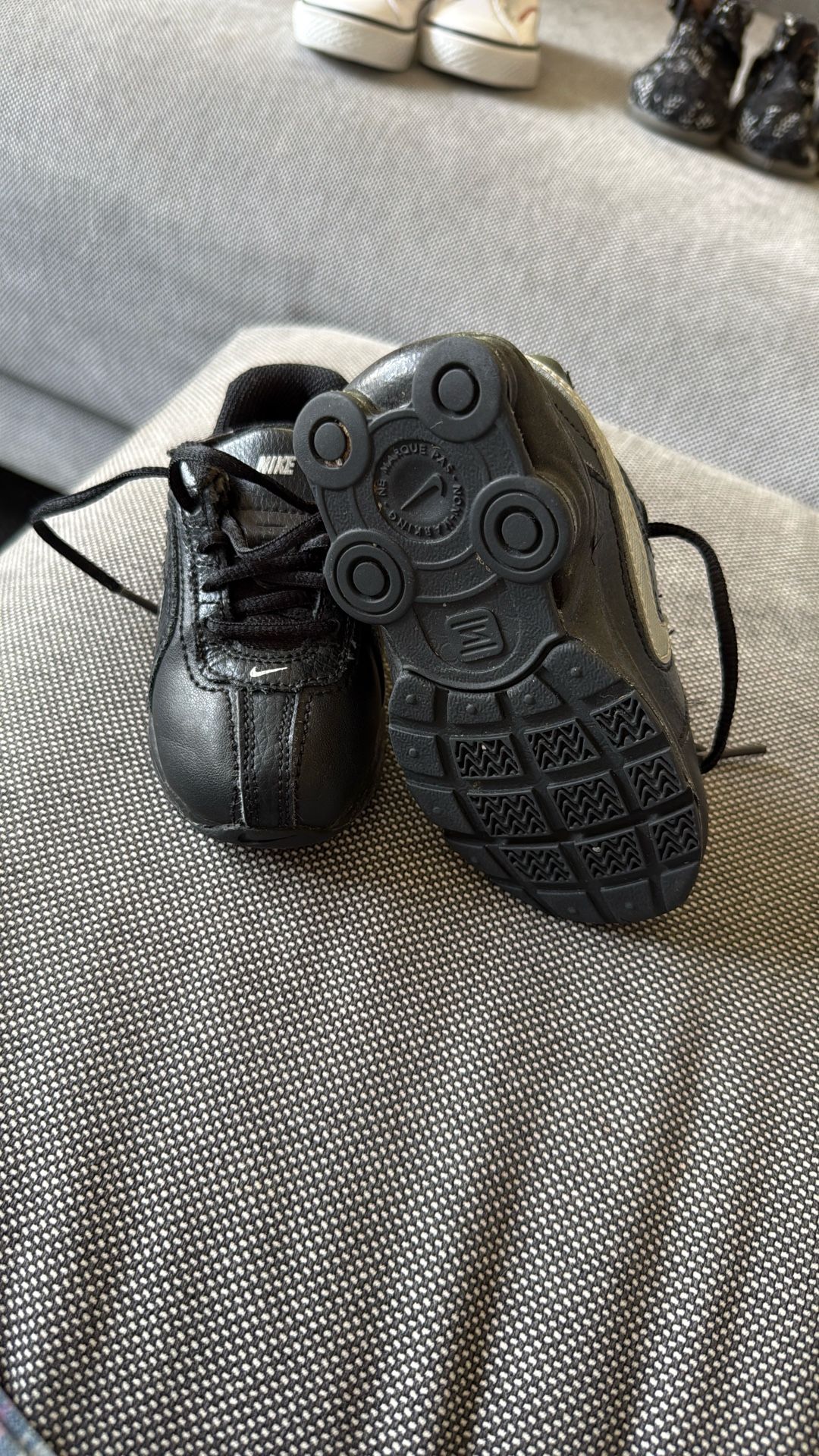 Nike Tennis Shoes