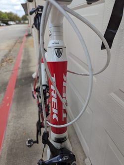 Trek 2.3 Alpha 200 Road Bike Continental Bontrager Shimano Bicycle