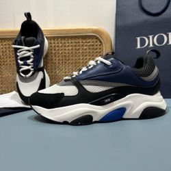 Dior Men’s B22