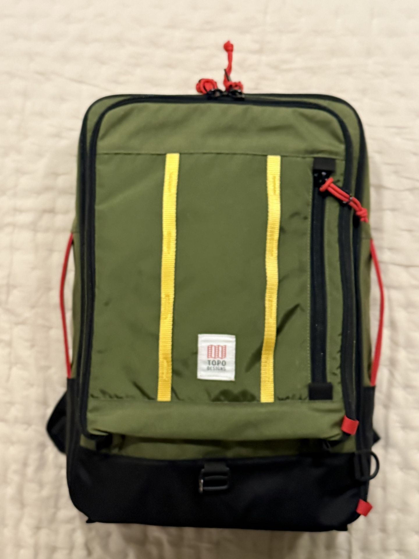 Topo Designs Global Travel Bag 30L - Olive Green.