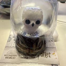 Harry Potter Snow Globe