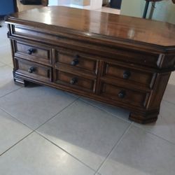 Wooden Style Coffee Table w/ Shelving And Wheels
