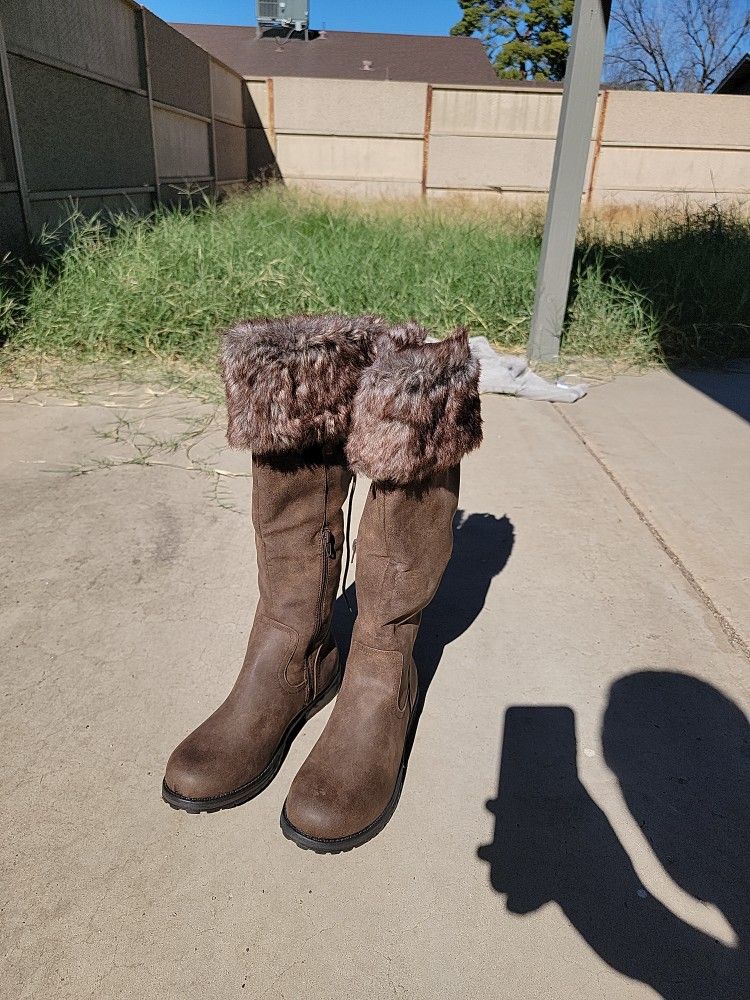 Just Fab  Detailed Tall Flat Boots with fur [brown, US9, Women's, Faux Leather]