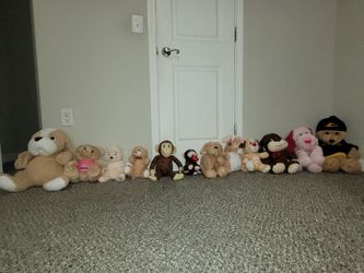 Stuffed animals/creatures