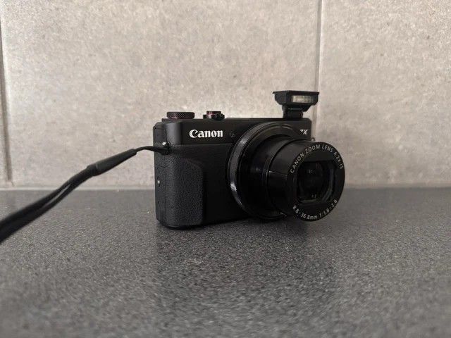 PowerShot G7X Mark II