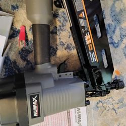 NEW! Numax 21 Degree Framing Nailer And Palm Nailer