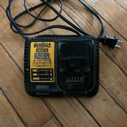 DeWalt DCB115 Battery Charger – 12V/20V MAX Lithium-Ion