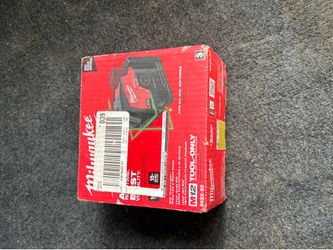 Milwaukee 3622-21 M12 12V Green 125 ft. Cross Line / Plumb Point Laser Level Kit