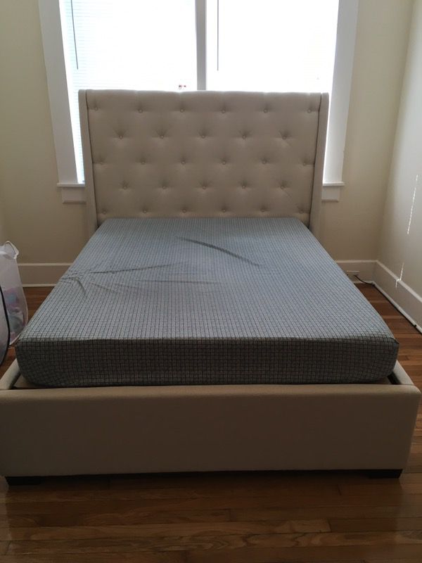 Queen size bed. This mattress not included but we do have another mattress we might be willing to sell $700.00. Obo.