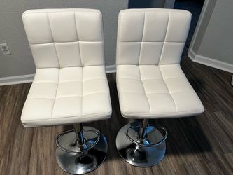 Bar stools……..BRAND NEW