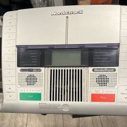 Nordic track Treadmill 