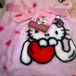 Hello Kitty I Heart You Faux Fur Throw