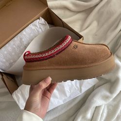 NWT UGG Tazz Mule Slipper Clog Chestnut Women’s Size 9