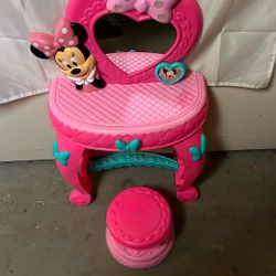 Minnie Get Up 