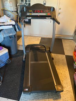 Proform 520x treadmill