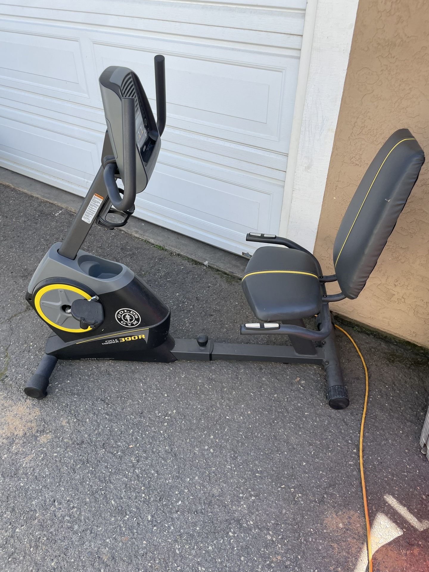 Gym 390r Exercise Upright Bike Gold's Gym Exercise Bike