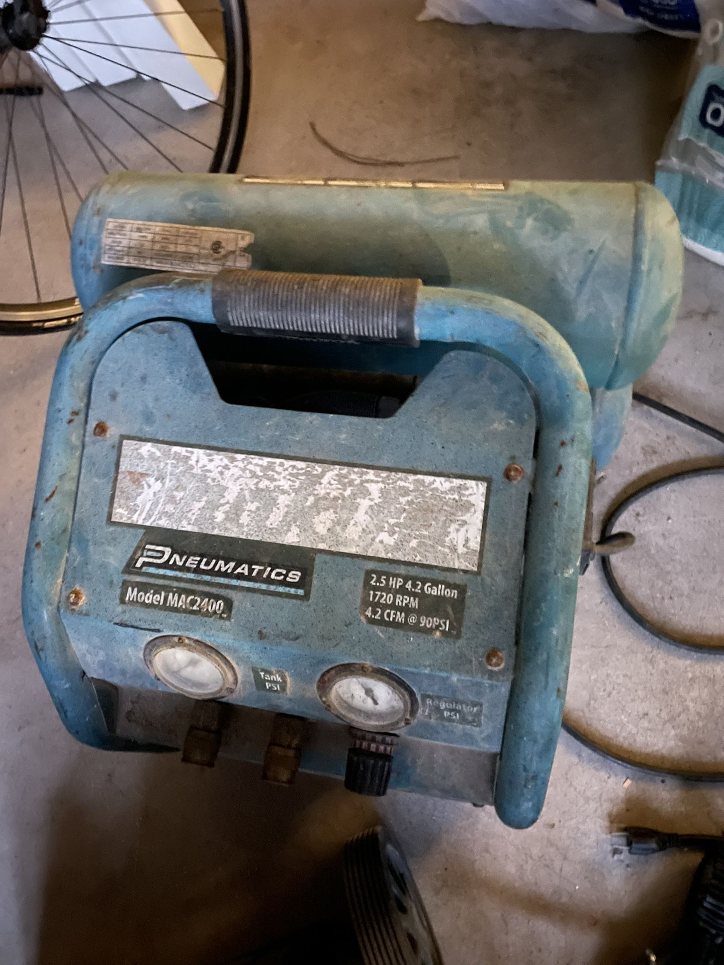 Pneumatics Model Mac2400 Air Compressor 