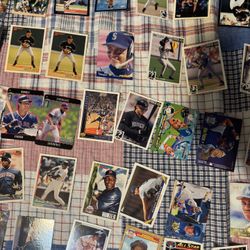 Baseball Cards From 1990s To Early 200s 1000+ Baseball Cards From Pinnacle, Topps, Bowman, Fleers Whole Collection For Sale PRICE NEGOTIABLE !!!!