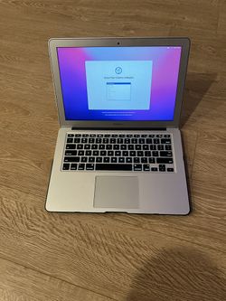 MacBook Pro Laptop
