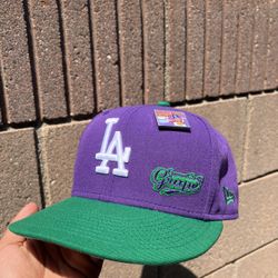 Fitted Dodgers Hat (Grape)