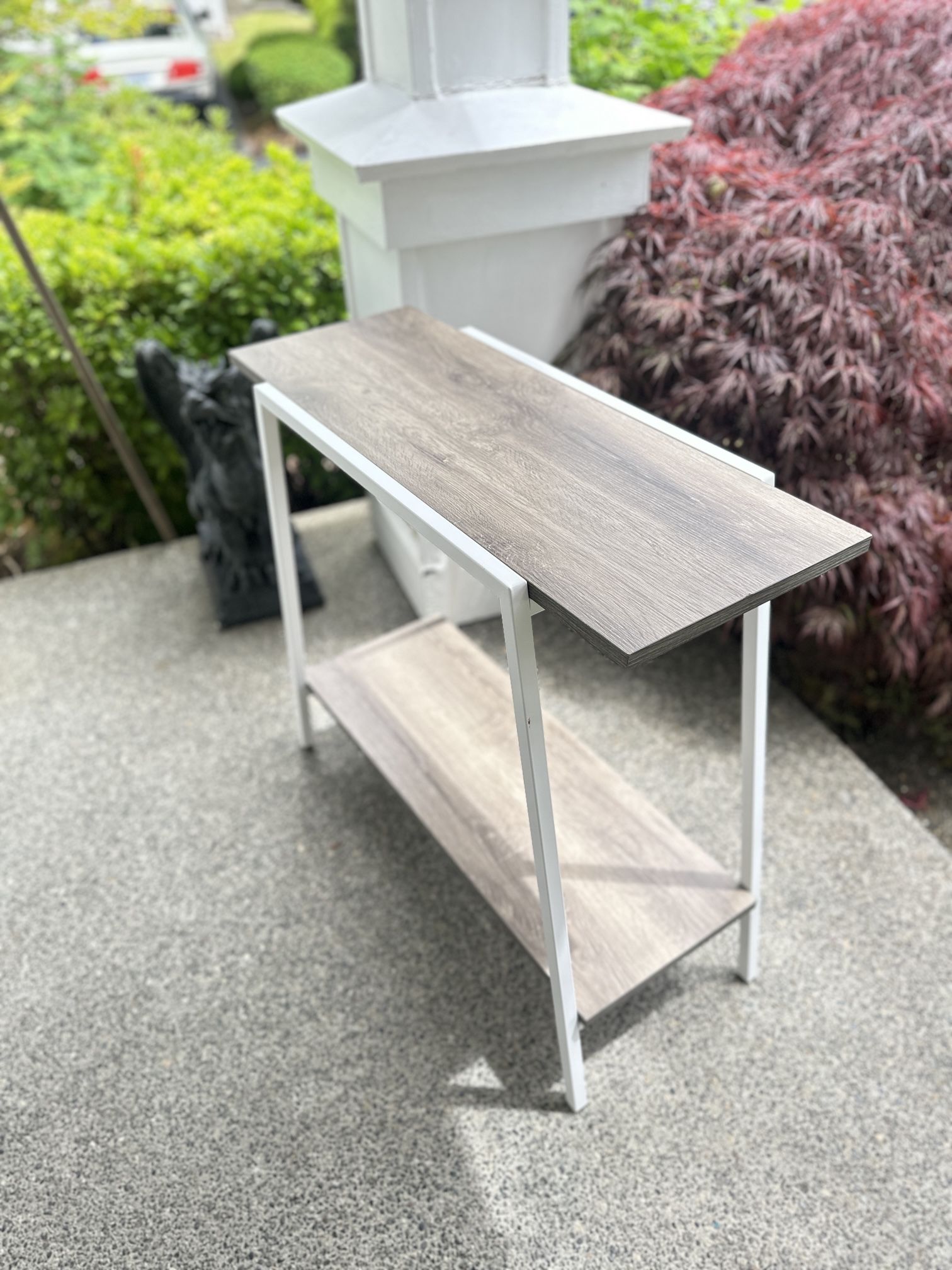Stylish Console Table with Shelf β Only $30! πΏ